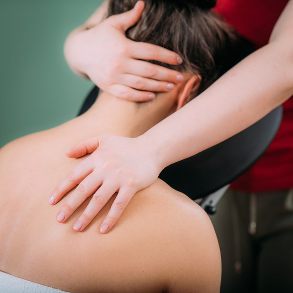 Explorez l'apprentissage du massage à lausanne avec rformation